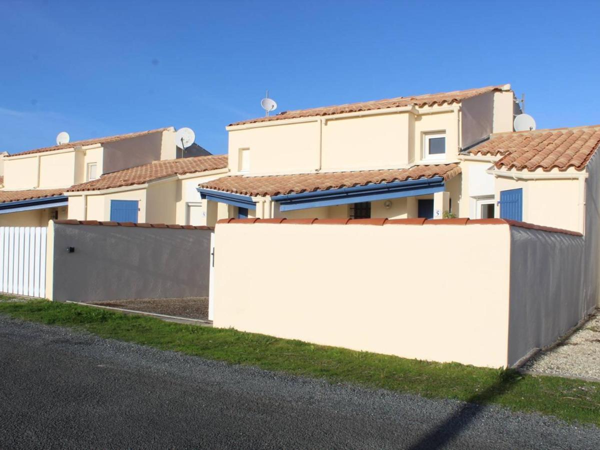 Charmante Maison Avec Piscine, 6 Couchages, Proche Plage - Saint-Denis-D'Oleron - Fr-1-246A-154 Ngoại thất bức ảnh